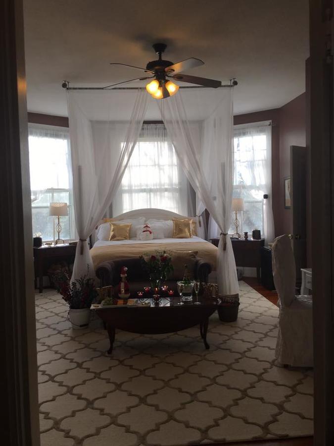 Madison Heights Winridge Manor Bed And Breakfast מראה חיצוני תמונה