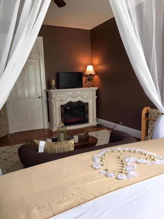 Madison Heights Winridge Manor Bed And Breakfast מראה חיצוני תמונה